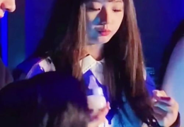 性格蹦迪小姐姐,性格鲜明的蹦迪小姐姐魅力四射